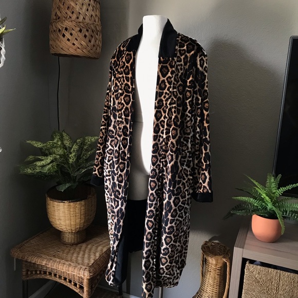 Loyd/Ford Leopard Print Open Front Fur Coat Robe UNISEX - Picture 3 of 9